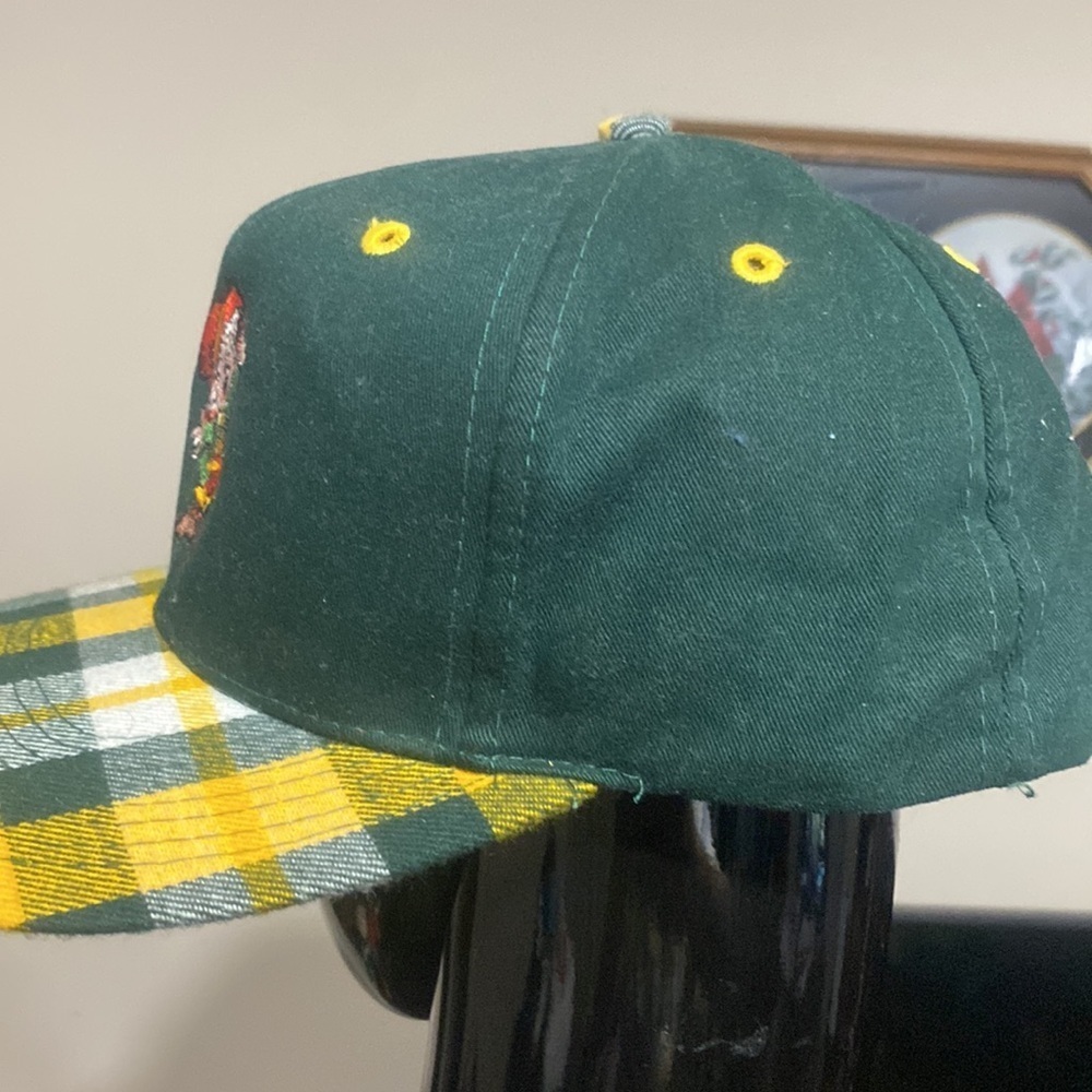 Vintage plaid, Keebler elves, snapback - Picture 3 of 6
